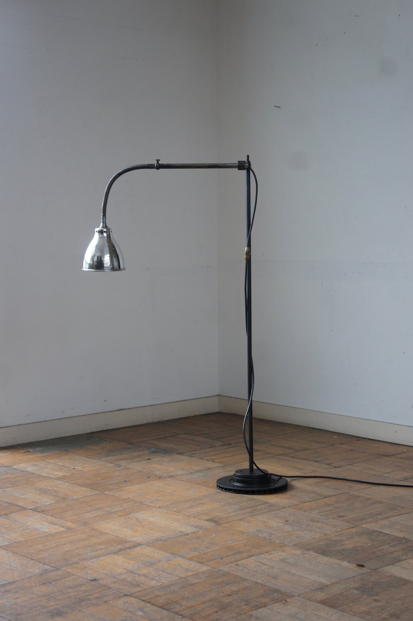 KI-E-KLAIR Floor light