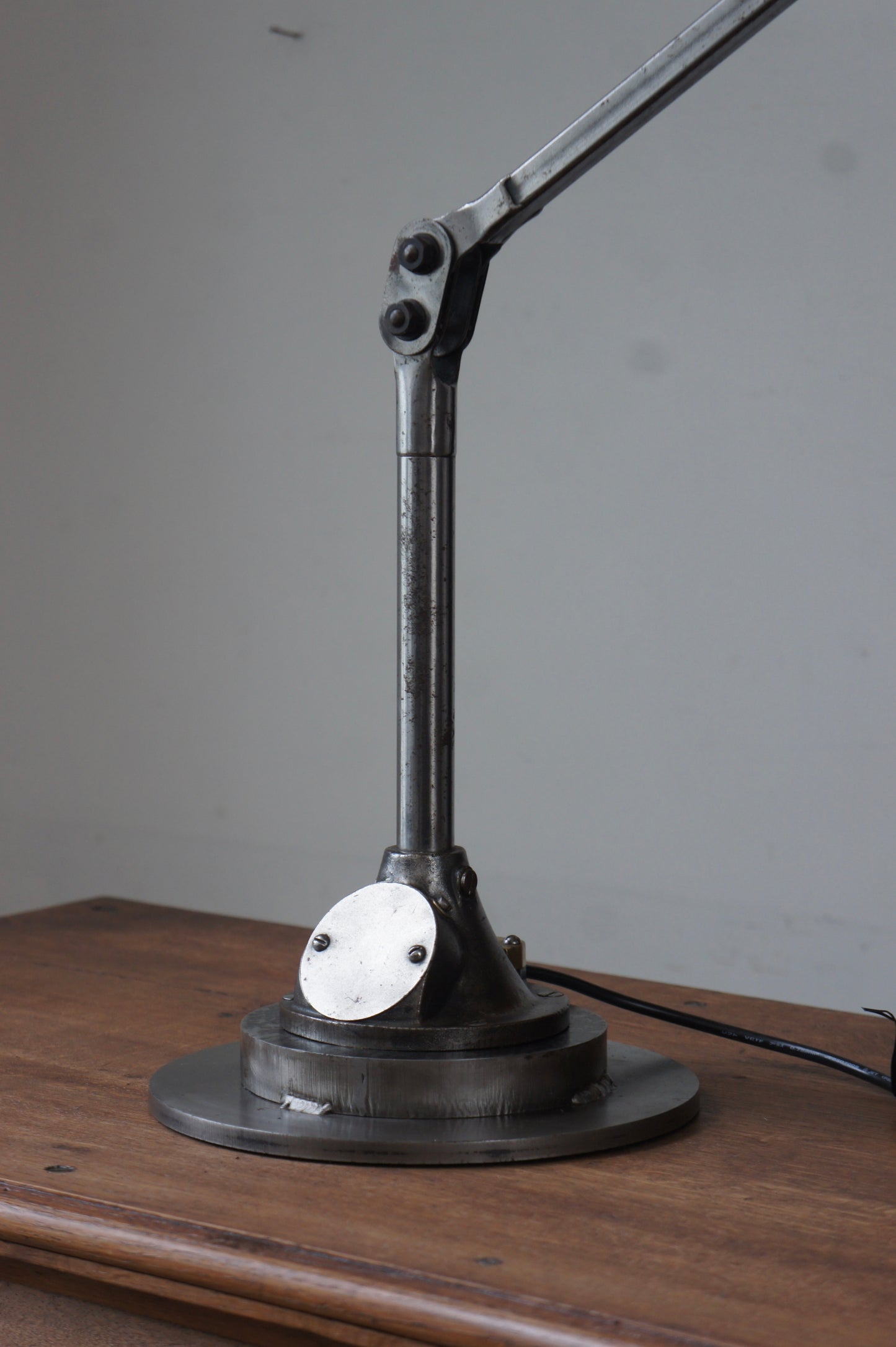 MEK-ELEK Stand light