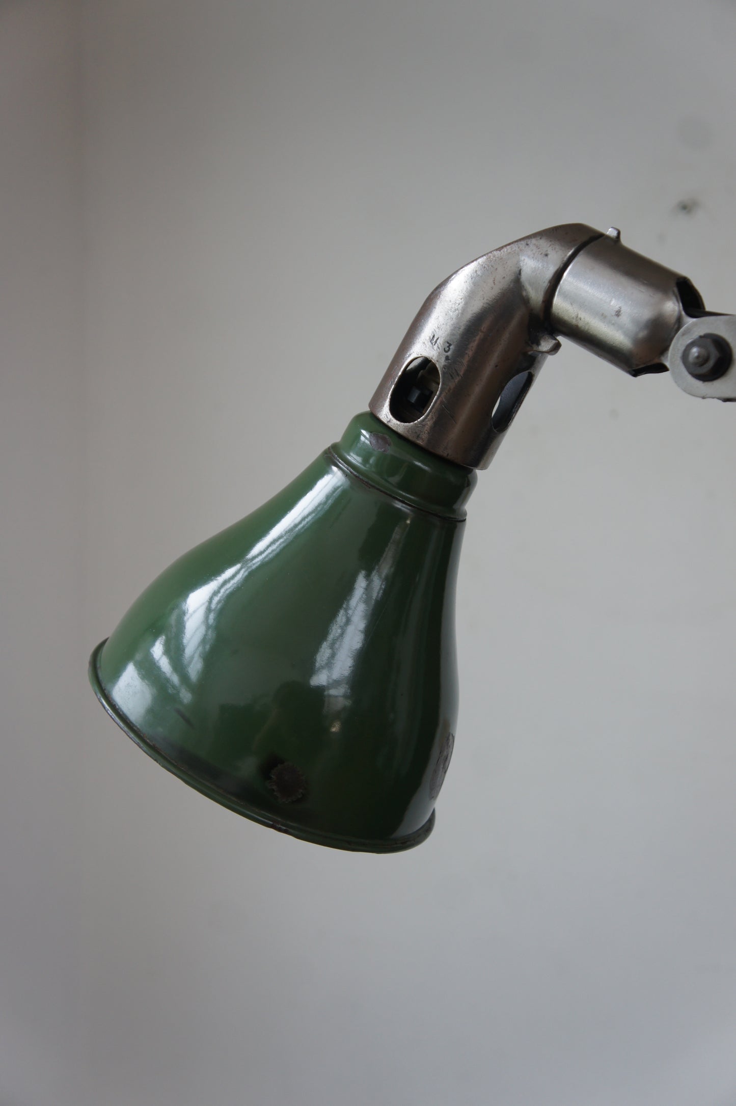MEK-ELEK Stand light