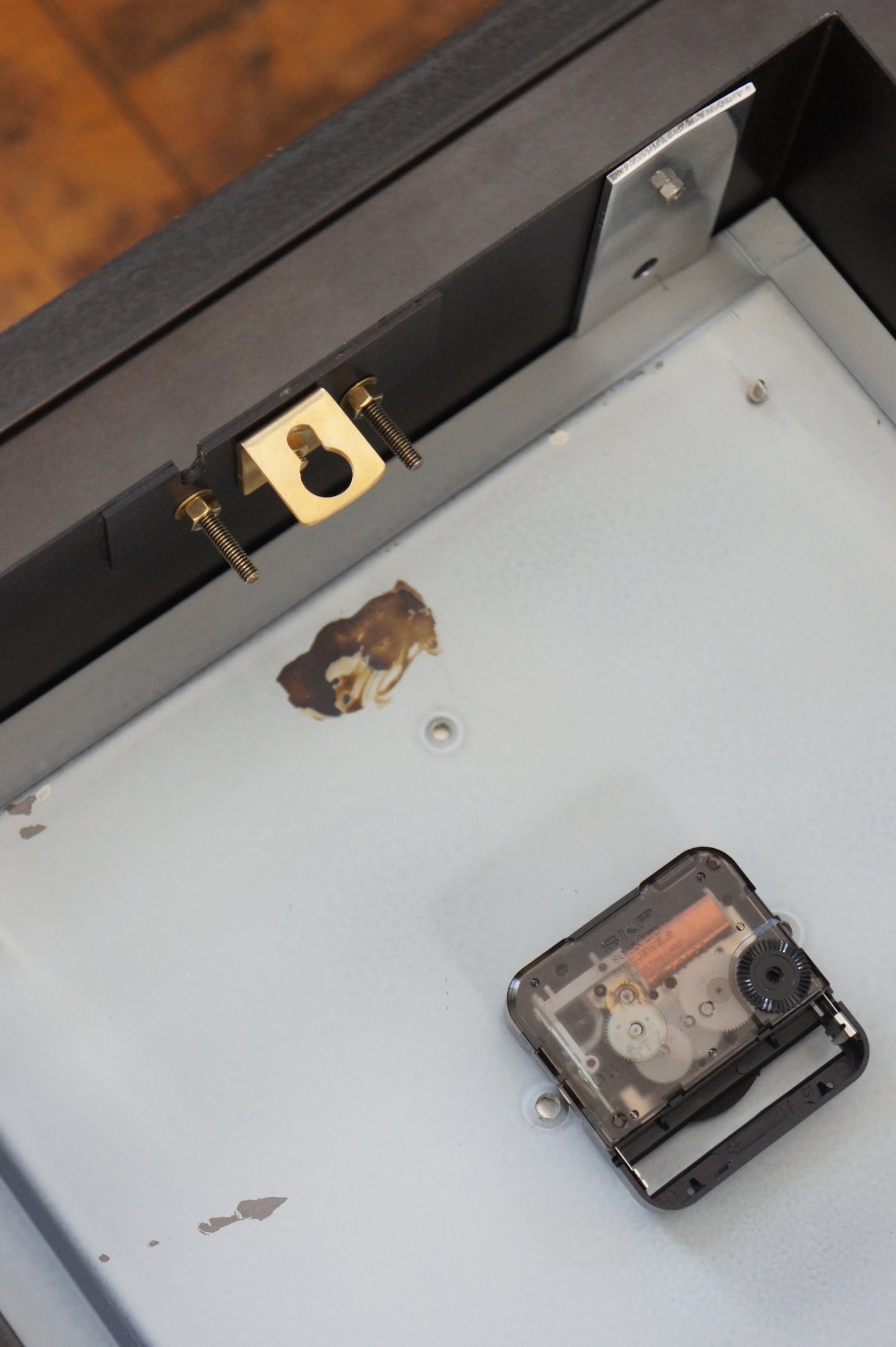 BRILLIÉ Wall Clock / square