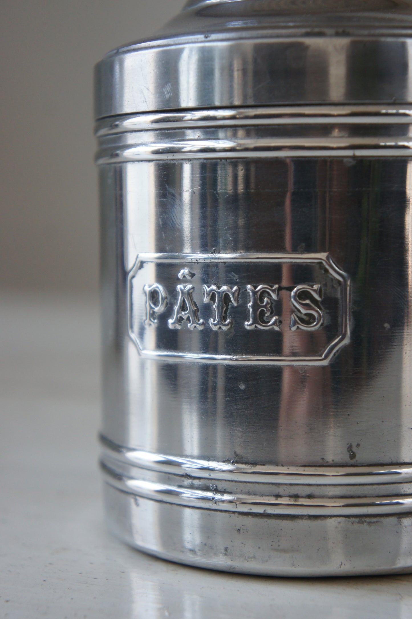 Aluminium canister / PATES