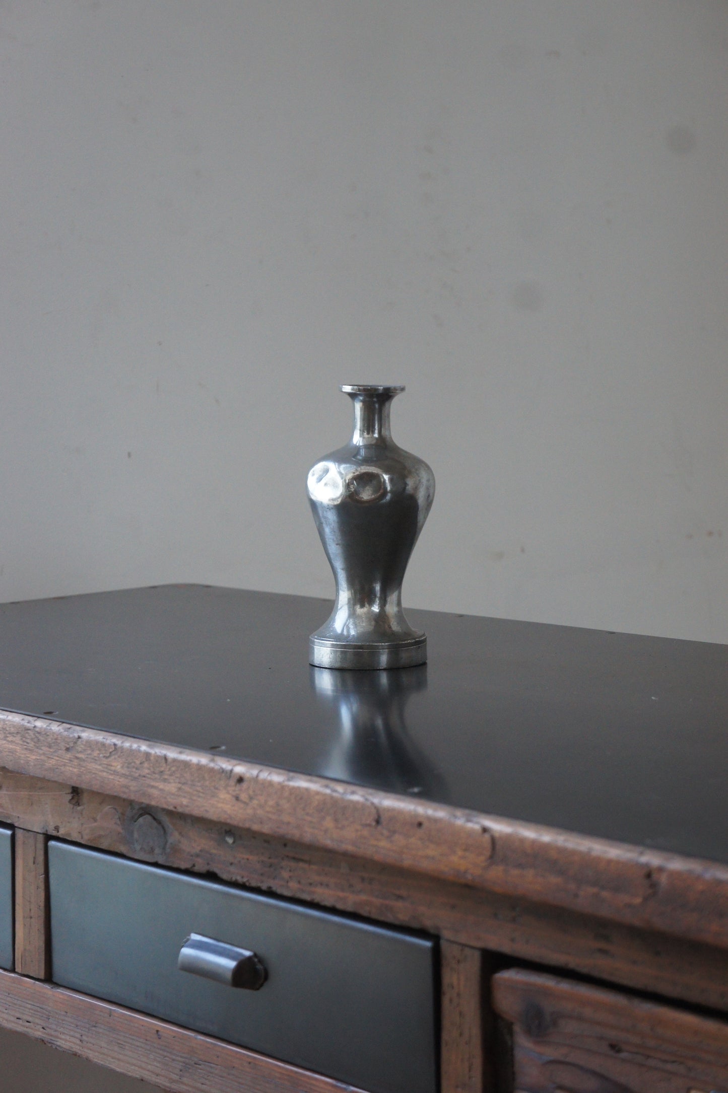 Pewter pot