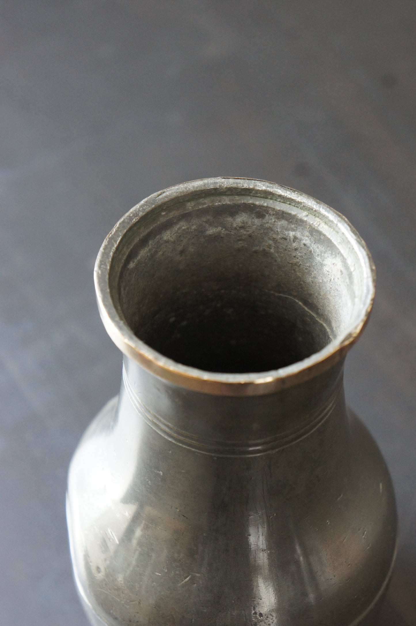 Pewter pot