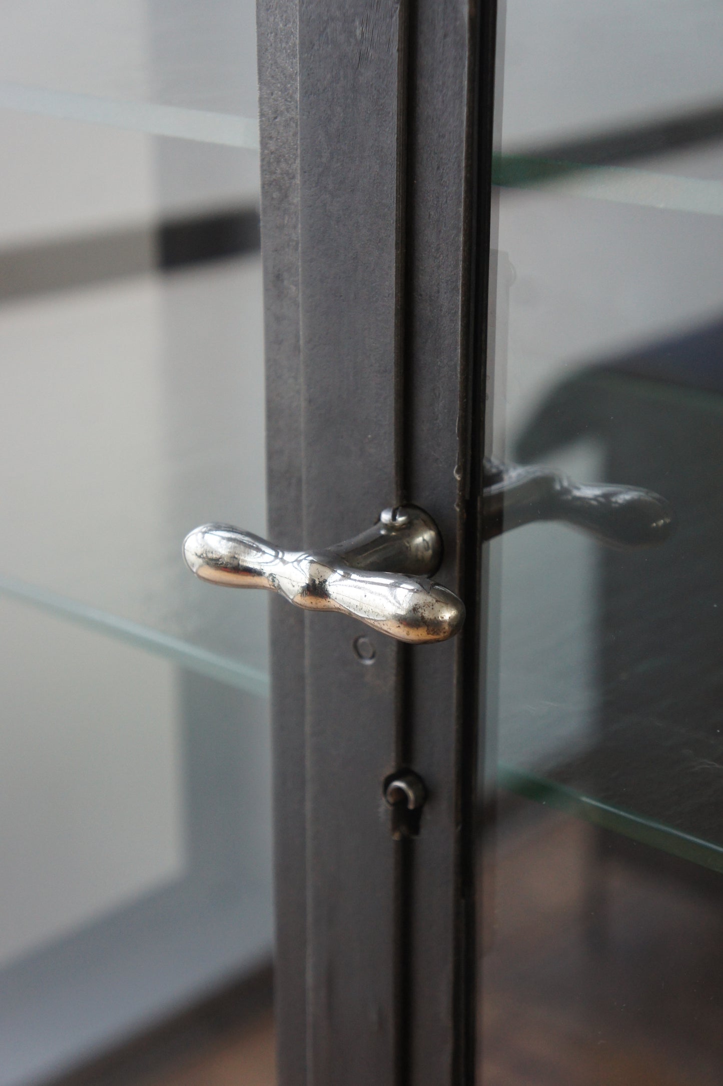 Metal glass cabinet 85