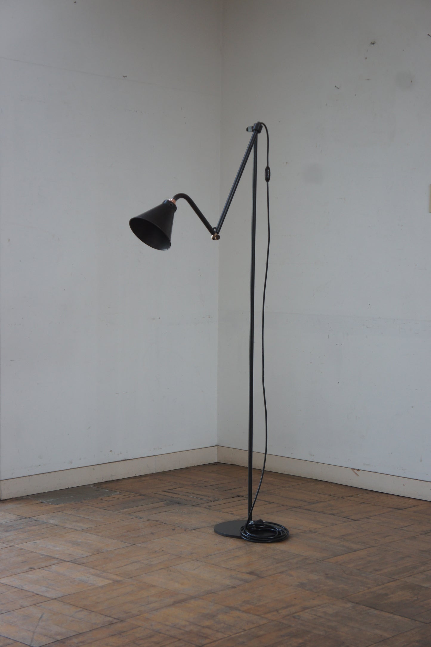 KI-E-KLAIR Floor light 1500