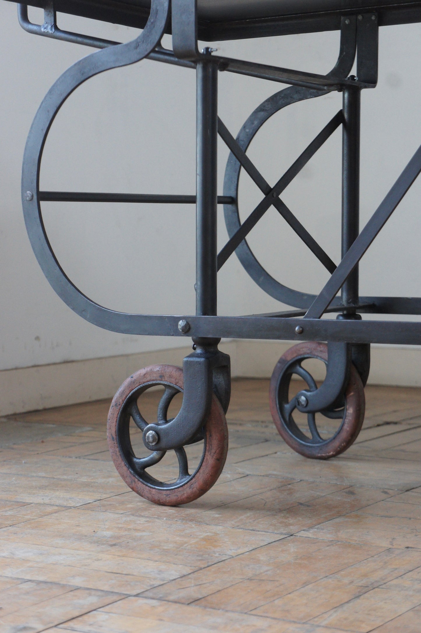 Wagon table