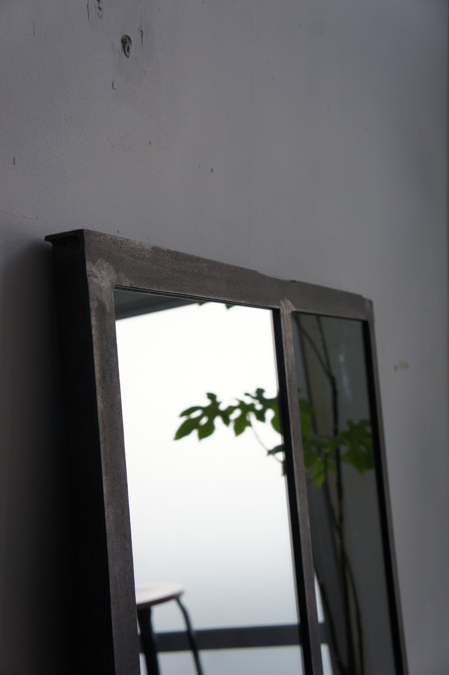 Iron window mirror 2G / A
