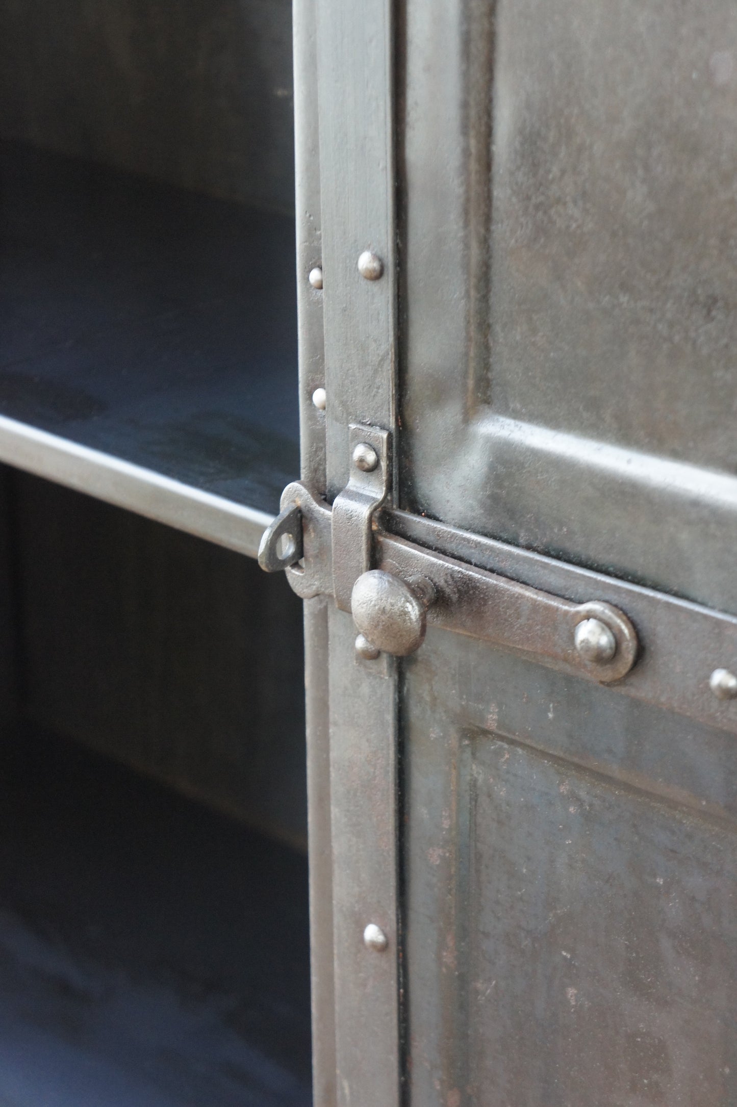 GANTOIS Industrial cabinet