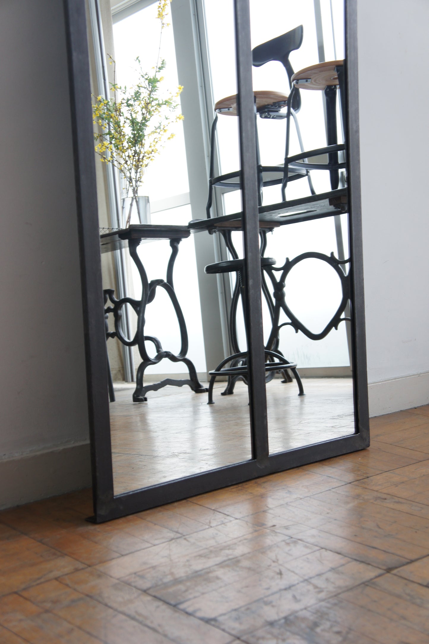 Iron window mirror 2G / B