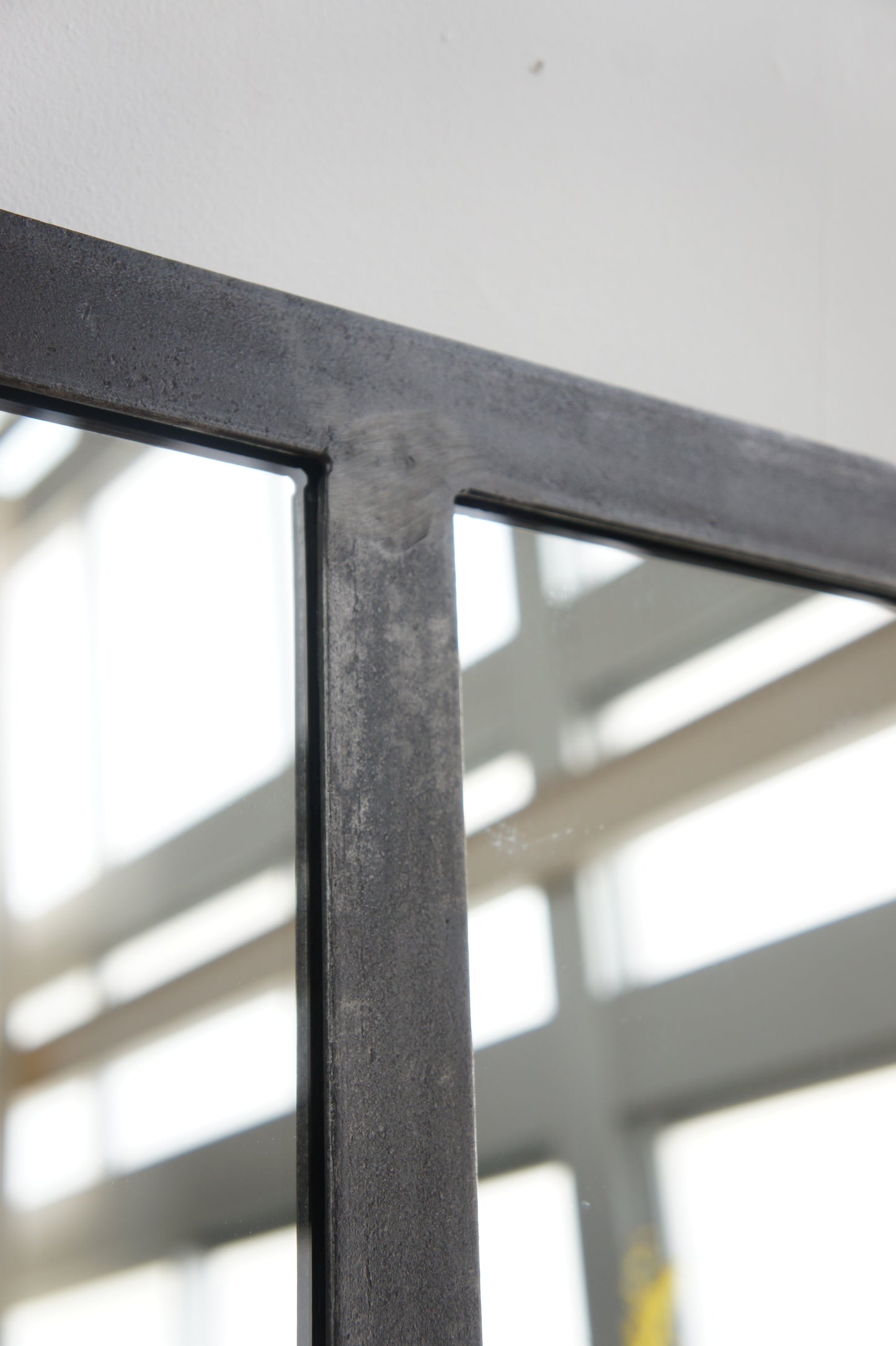Iron window mirror 2G / B