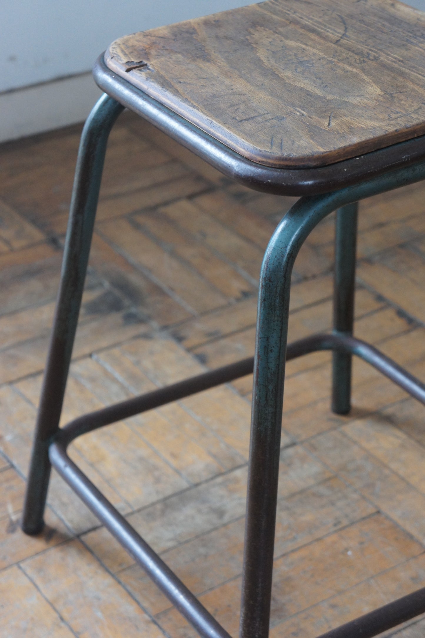 MULLCA Work stool 58