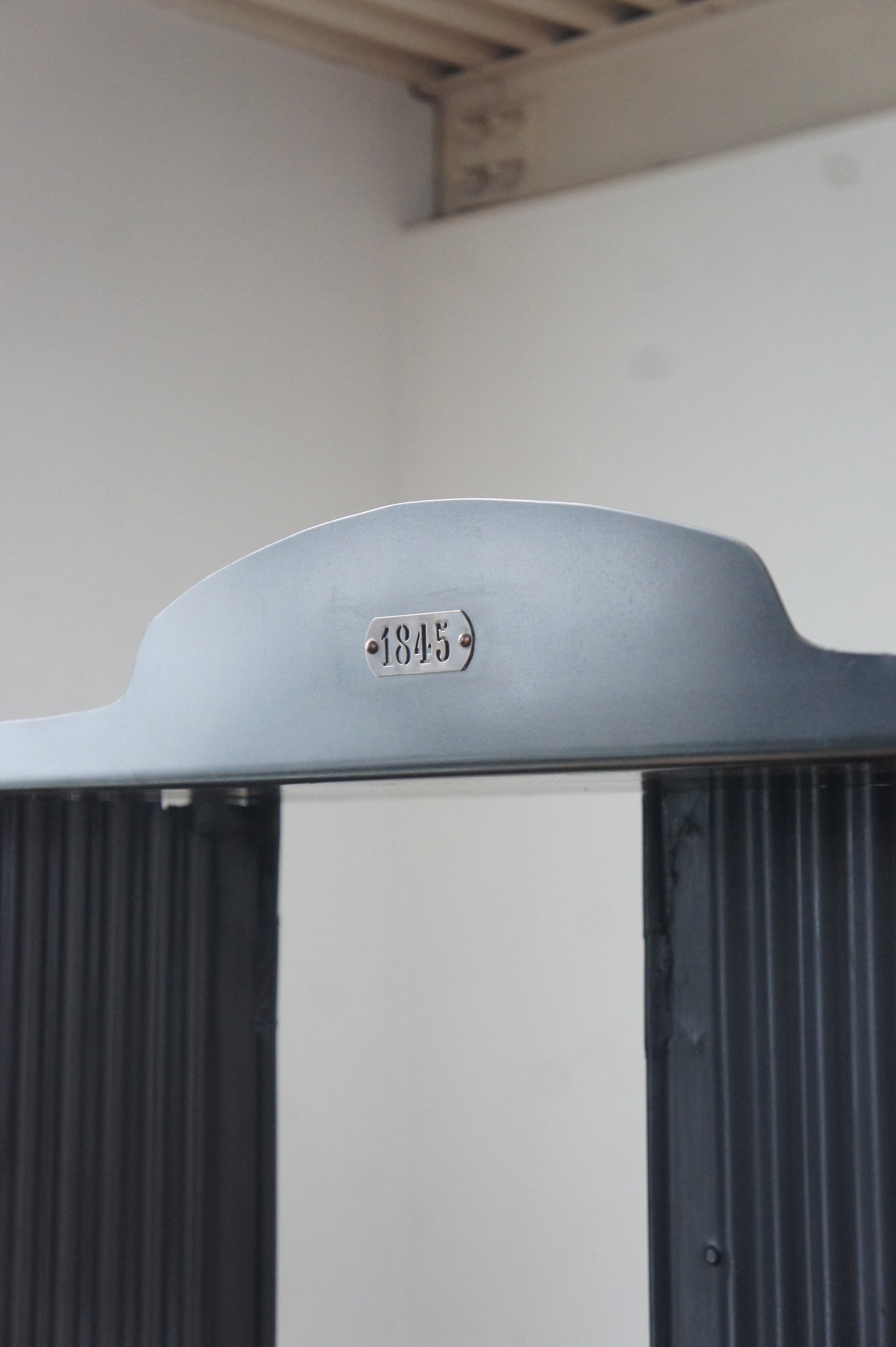 STRAFOR Industrial shelf