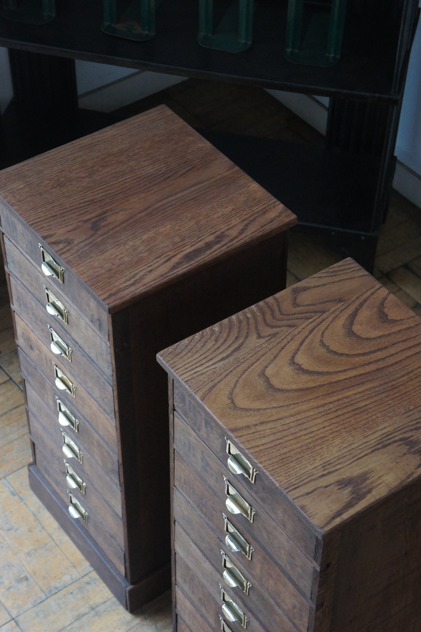 Wooden drawers cabinet 8 / 4B