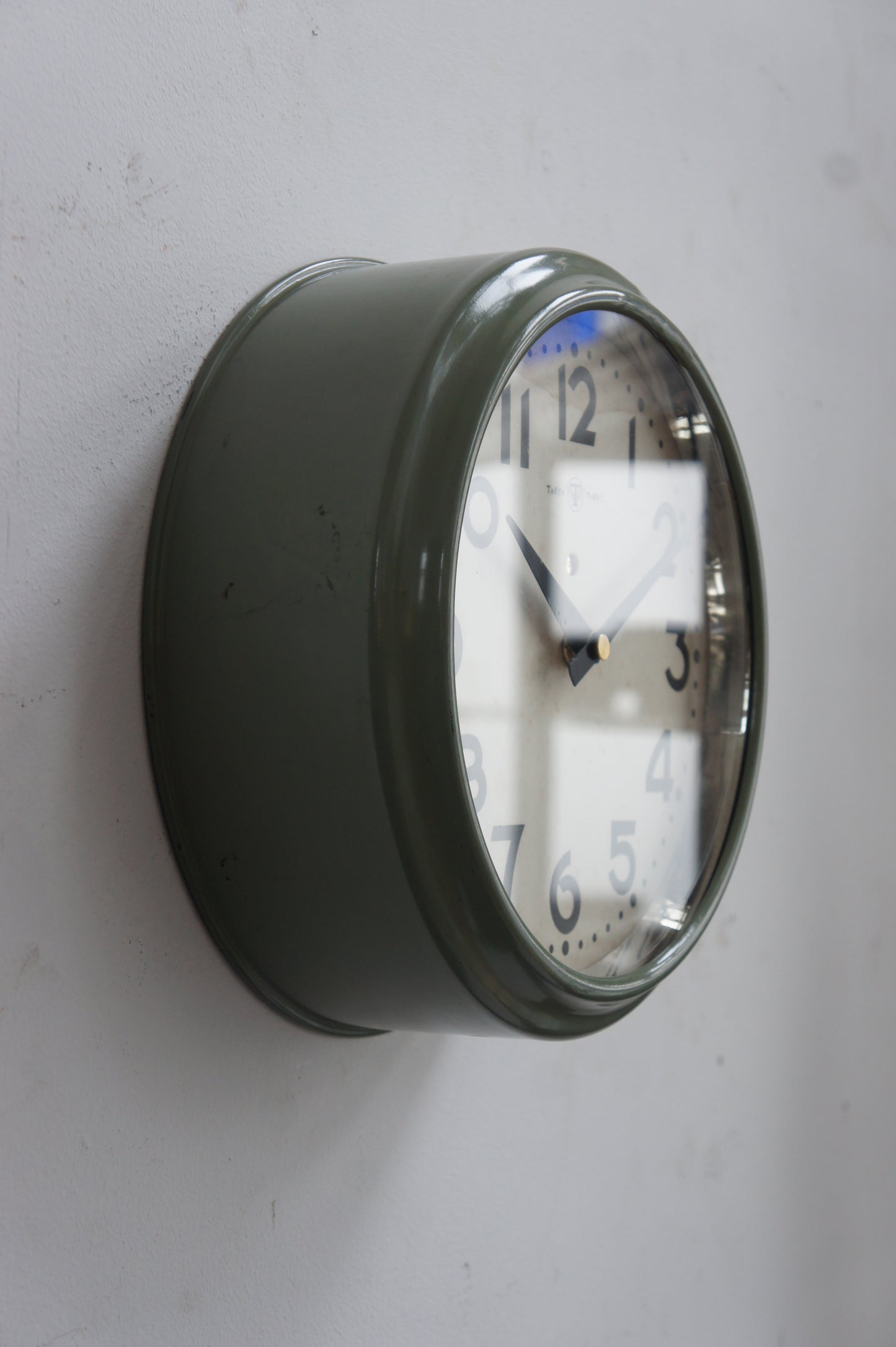 MARUTE Wall clock / green D