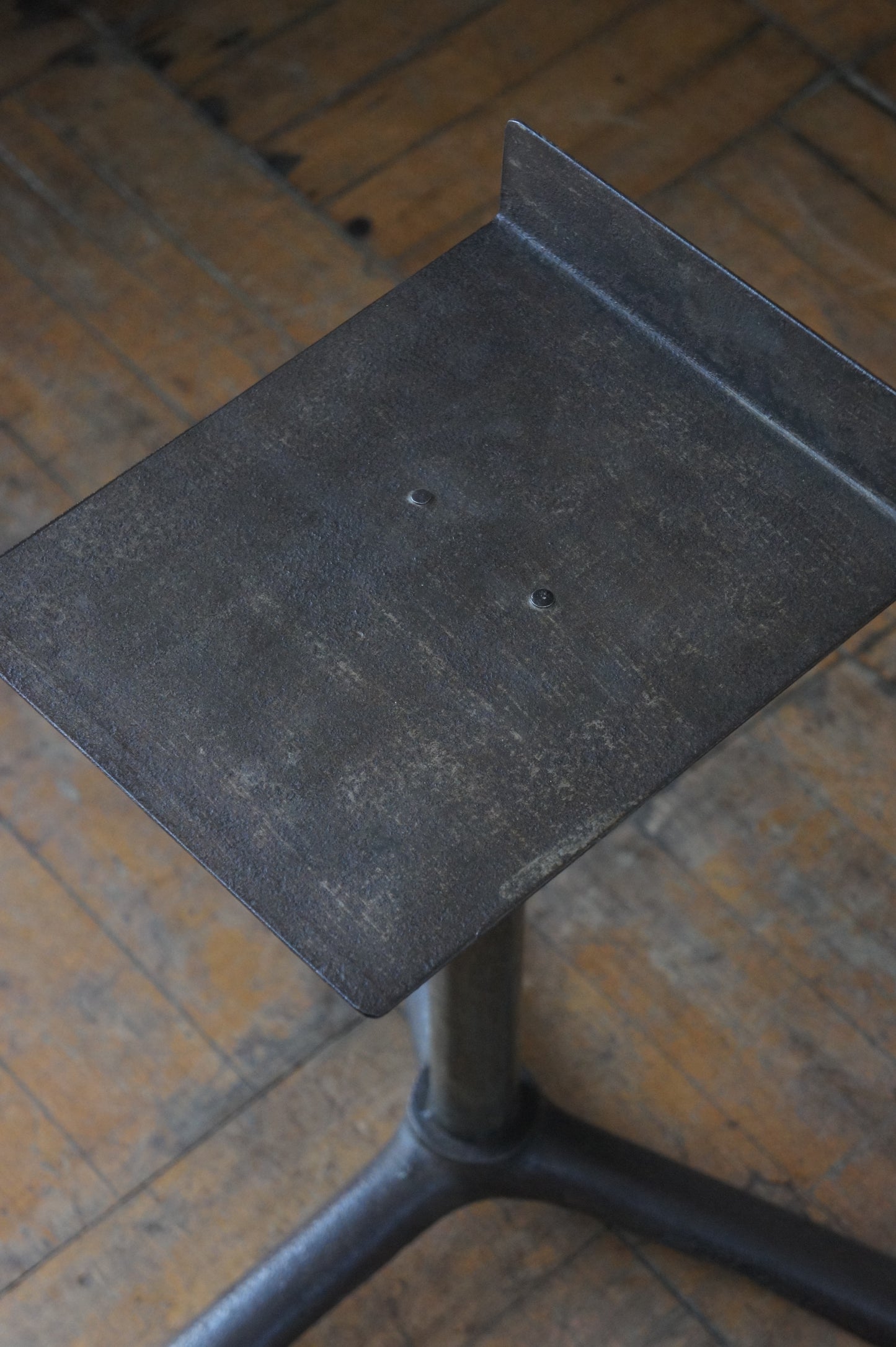 Metal stand