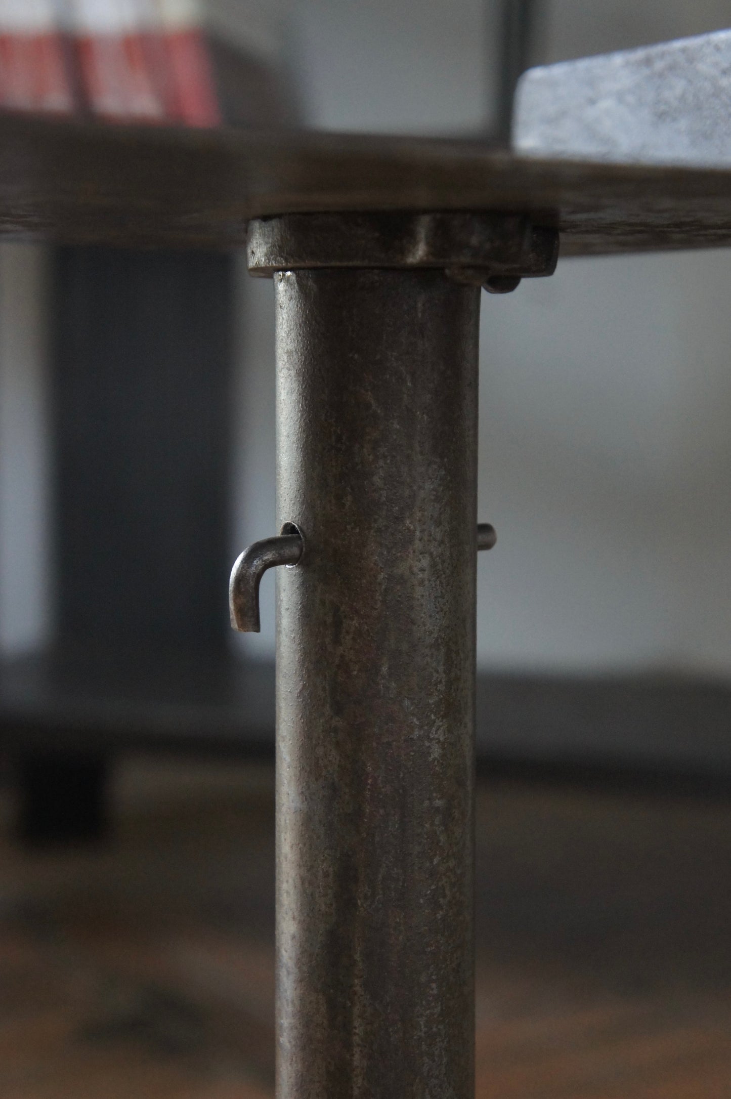 Metal stand