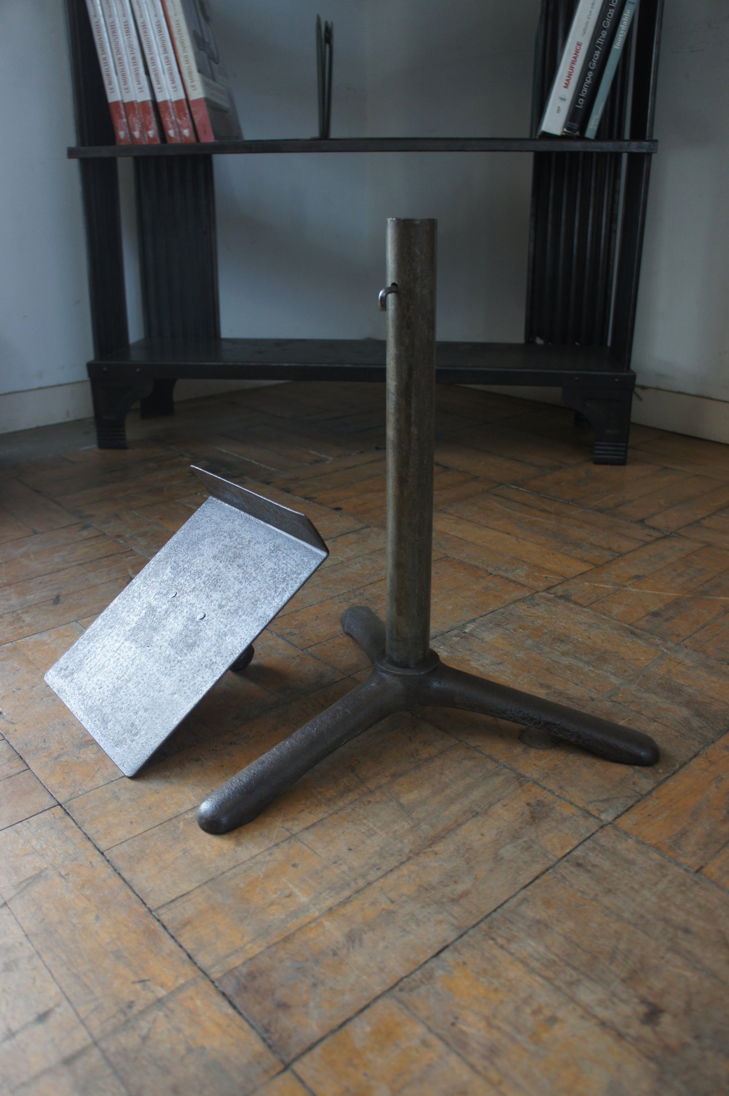 Metal stand