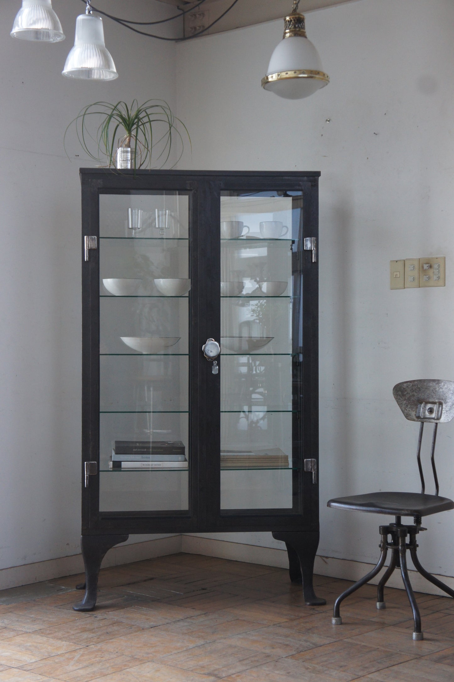 Metal glass cabinet 92