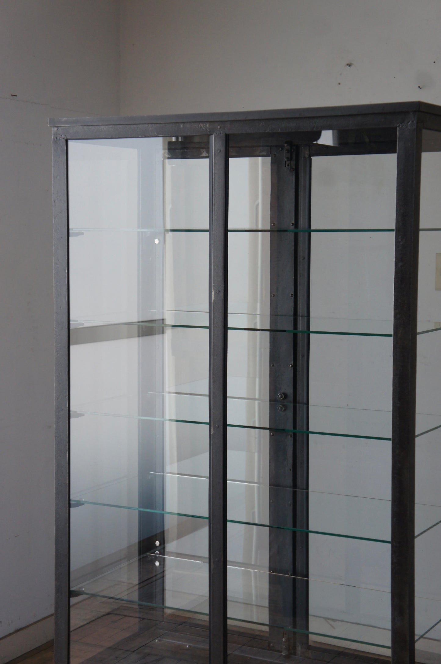 Metal glass cabinet 92