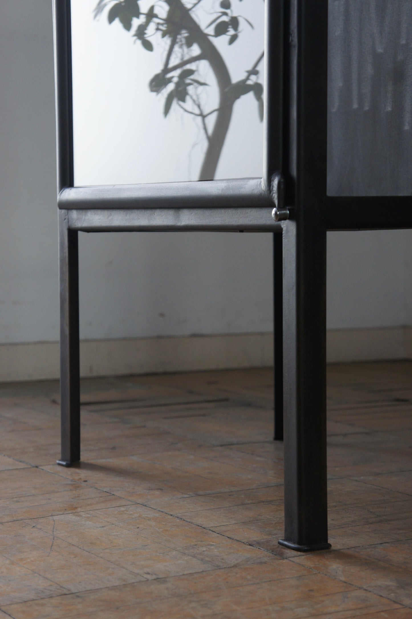 Metal glass cabinet 60