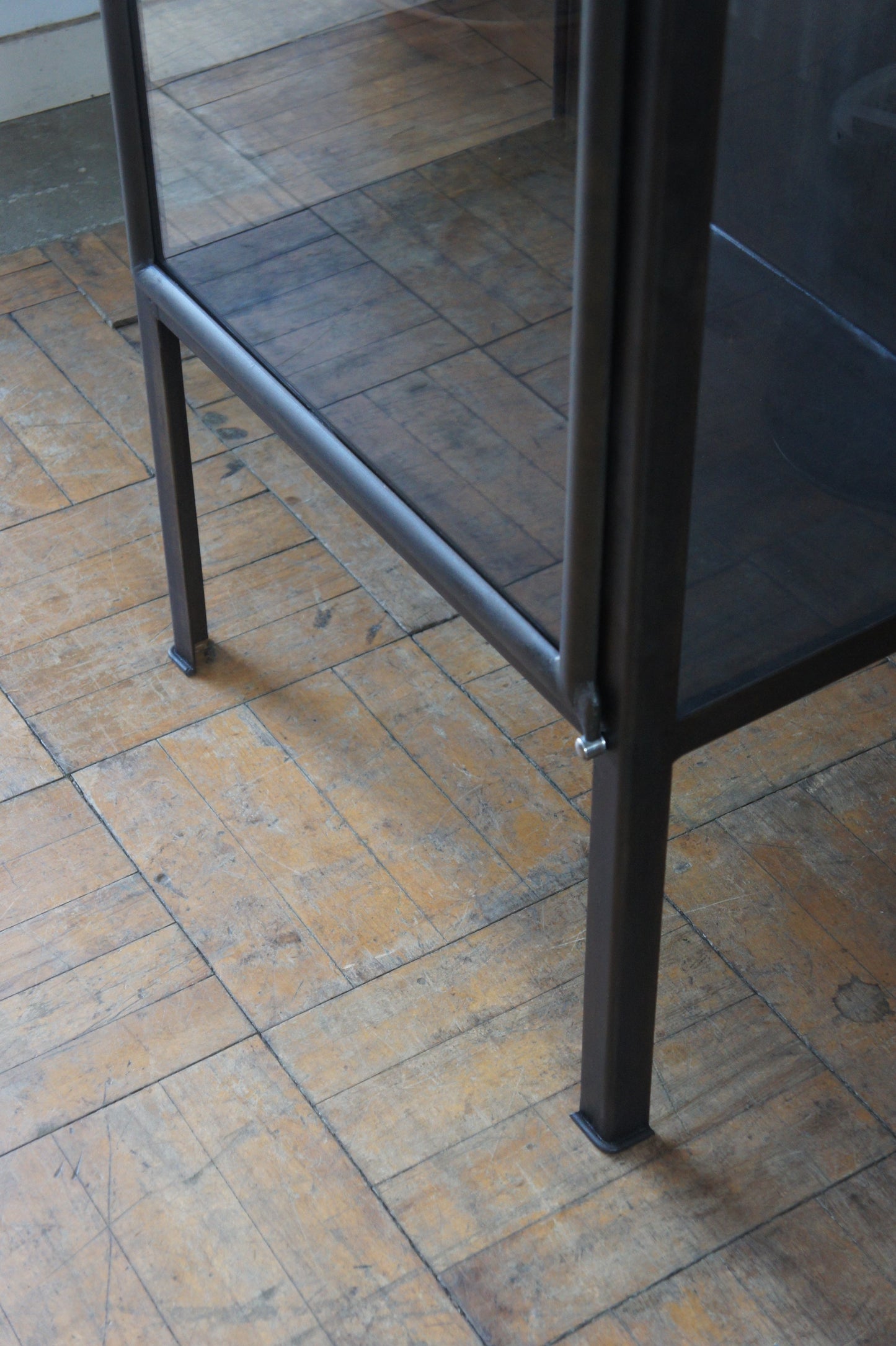 Metal glass cabinet 60
