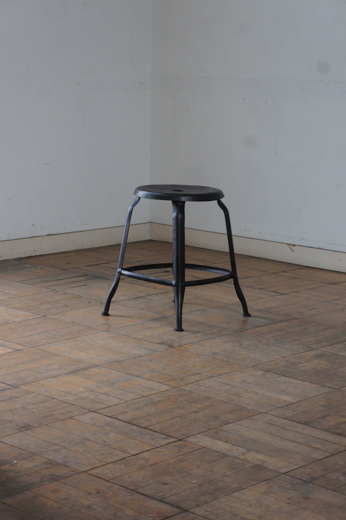 NICOLLE Stool 43