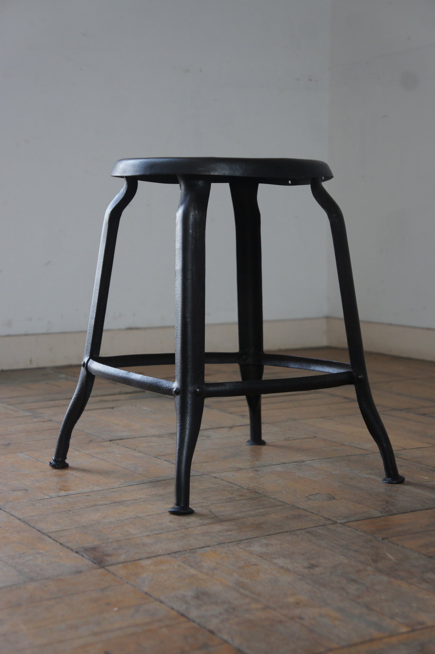 NICOLLE Stool 43