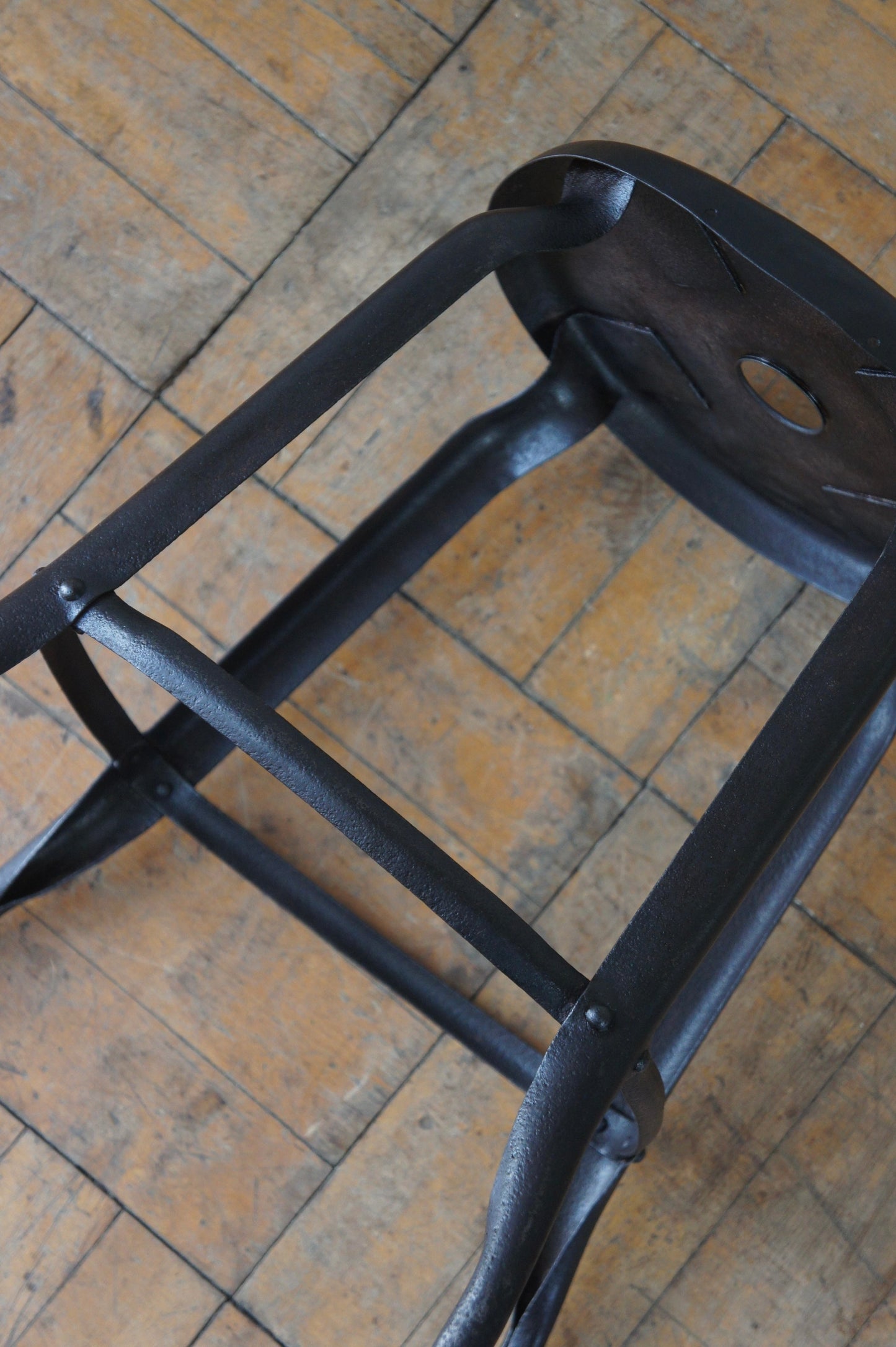 NICOLLE Stool 43