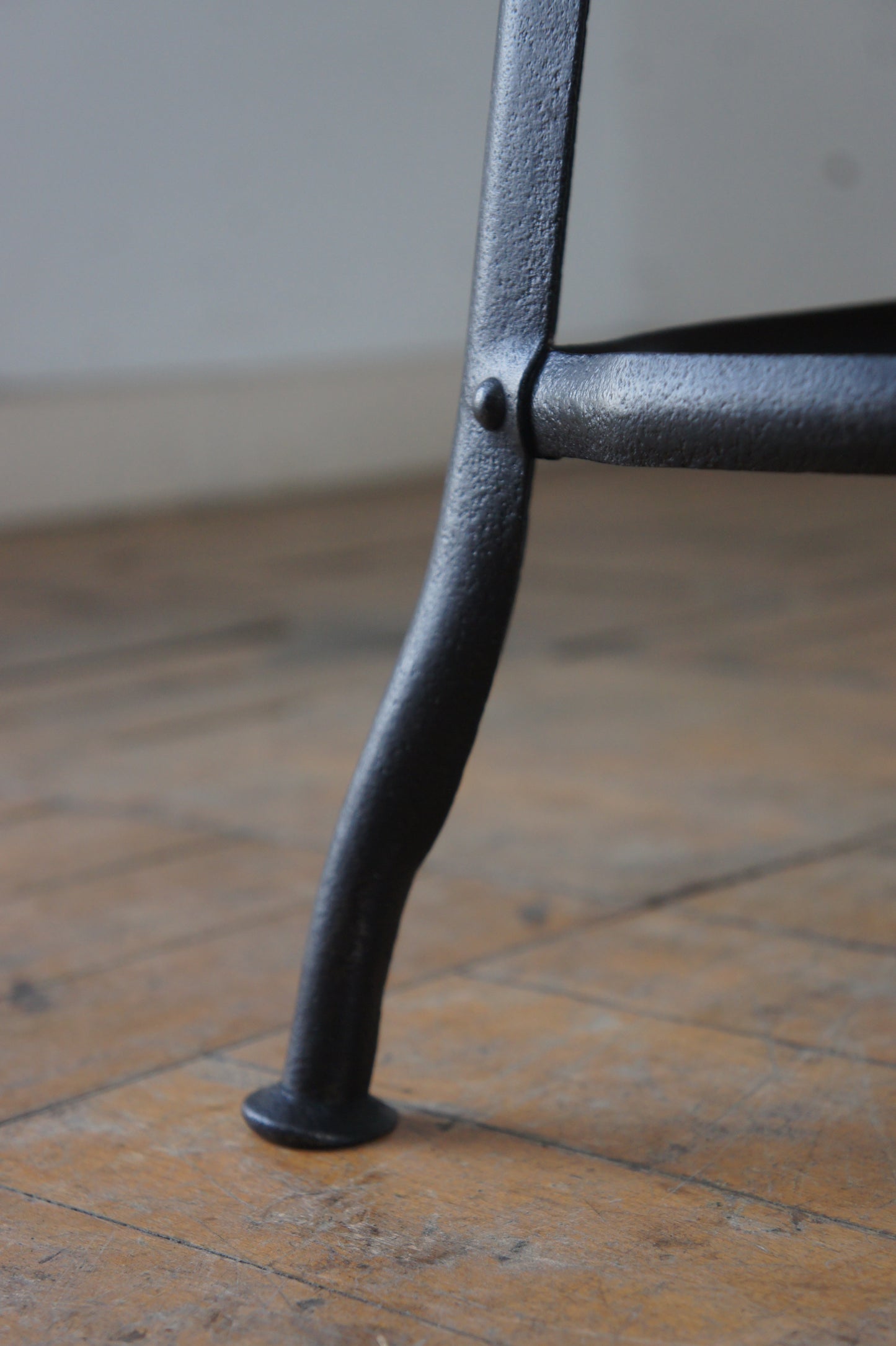 NICOLLE Stool 43