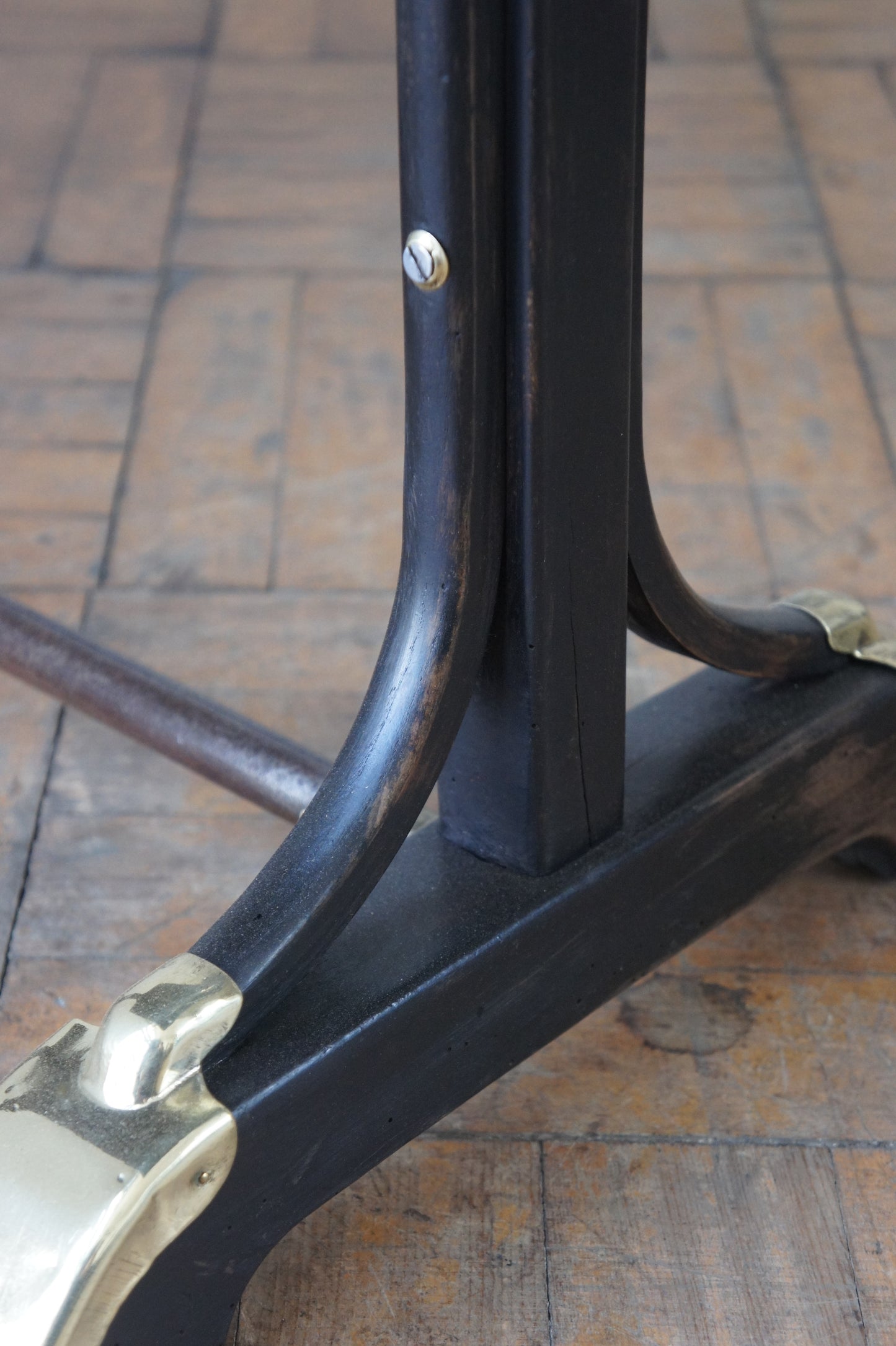 BISTRO Wood table