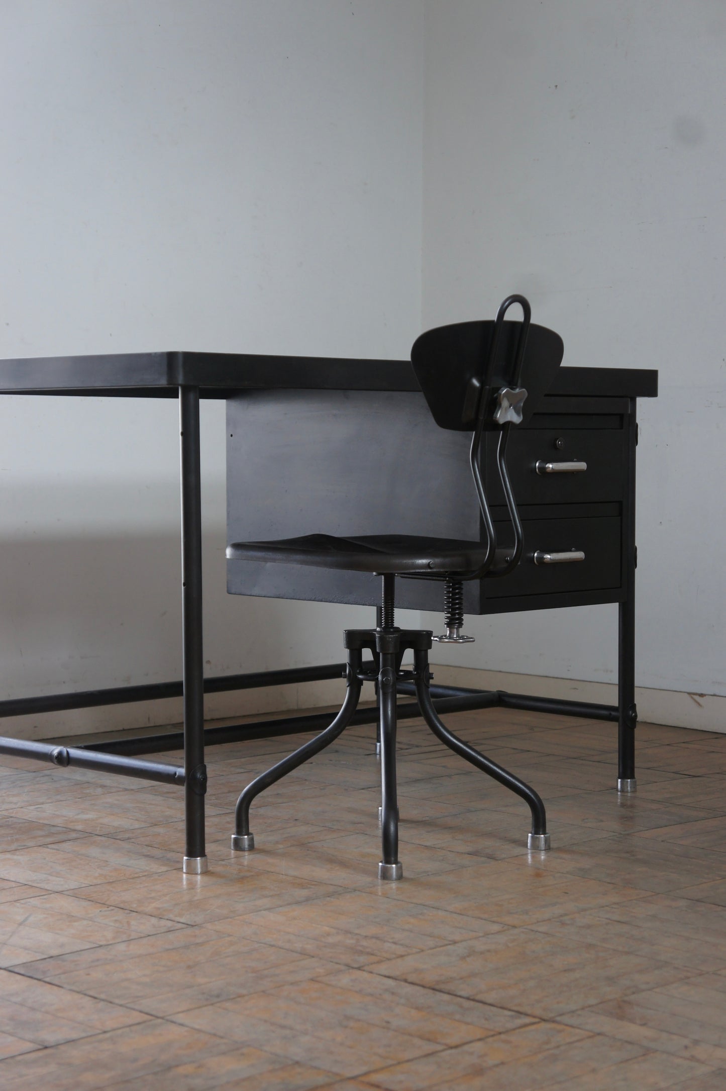 FLAMBO Chair