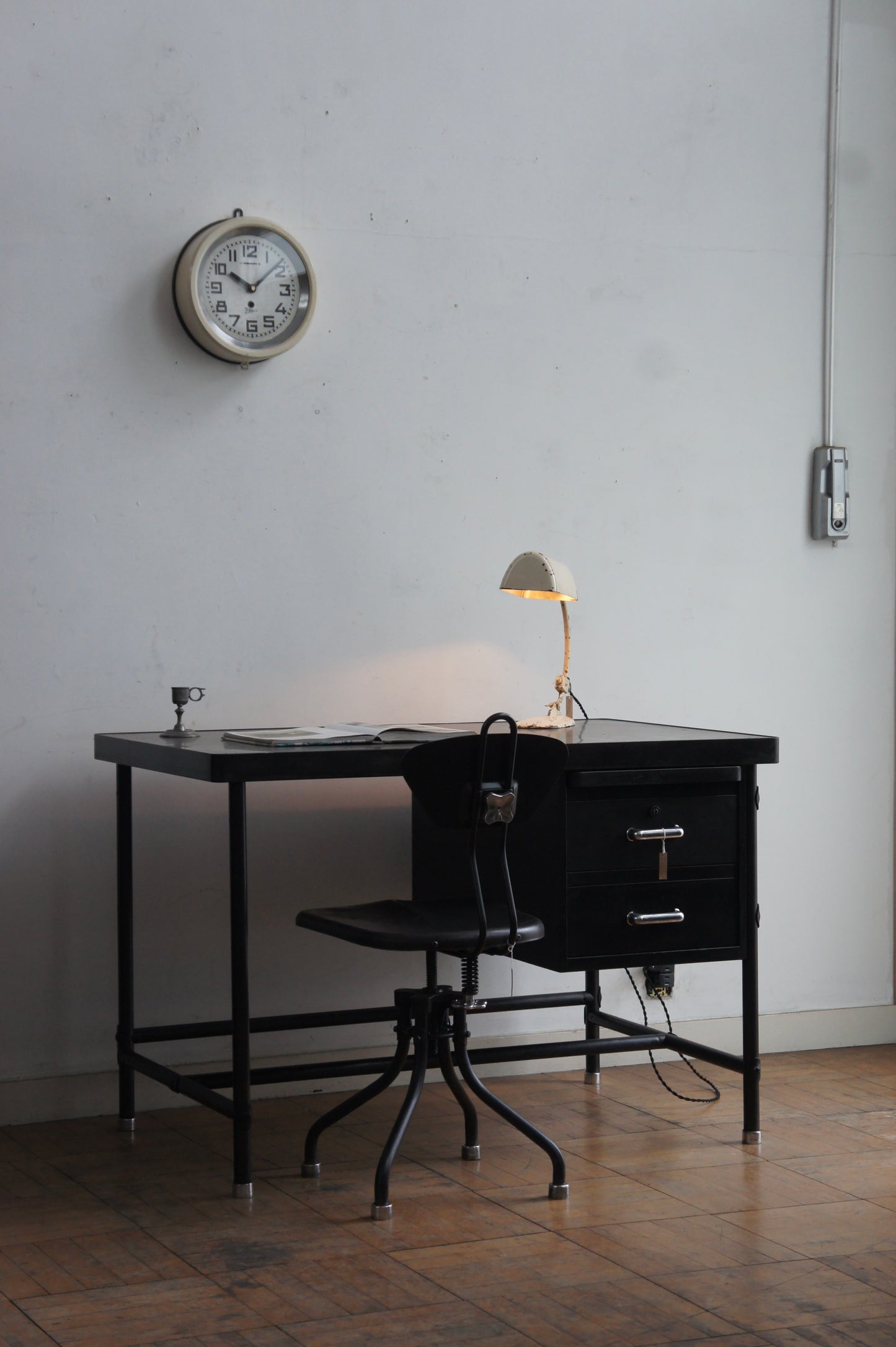 SPENDIA Wall clock / crème
