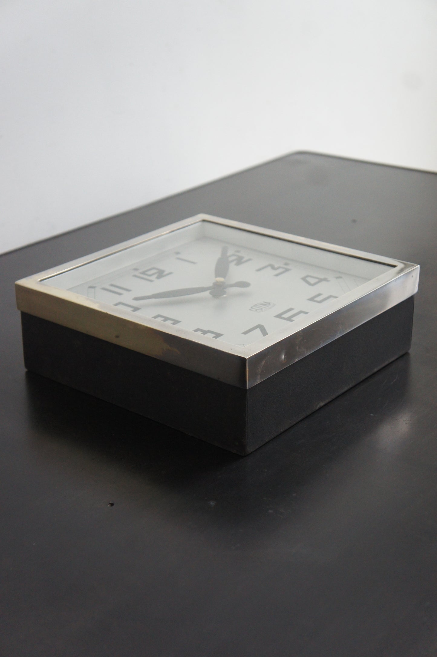 COTNA Wall clock