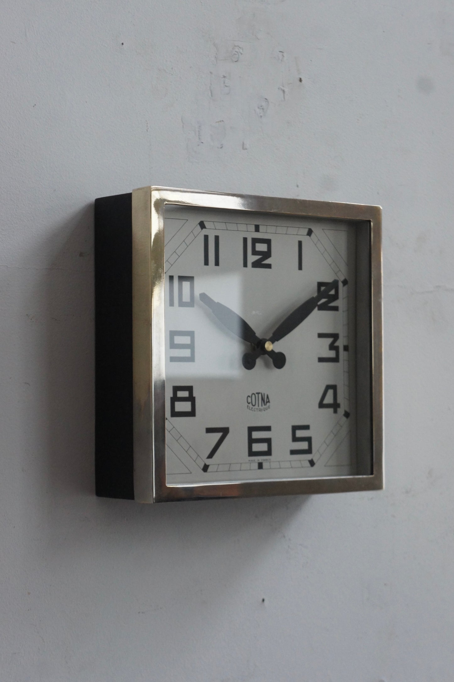 COTNA Wall clock
