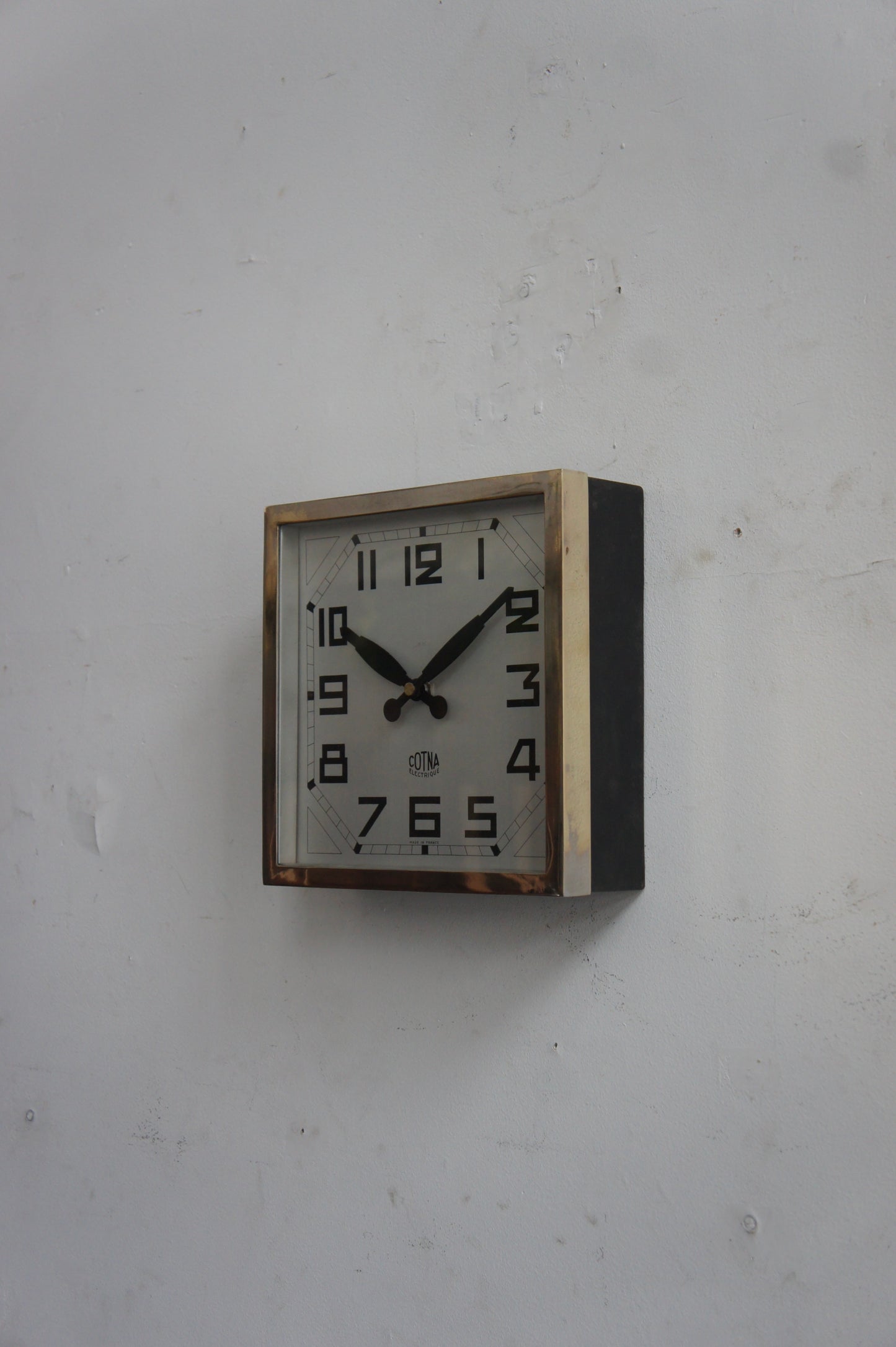 COTNA Wall clock