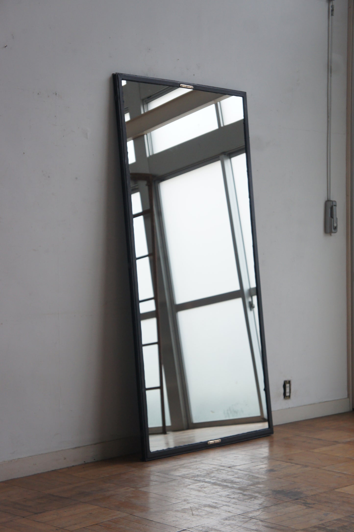 Iron frame mirror