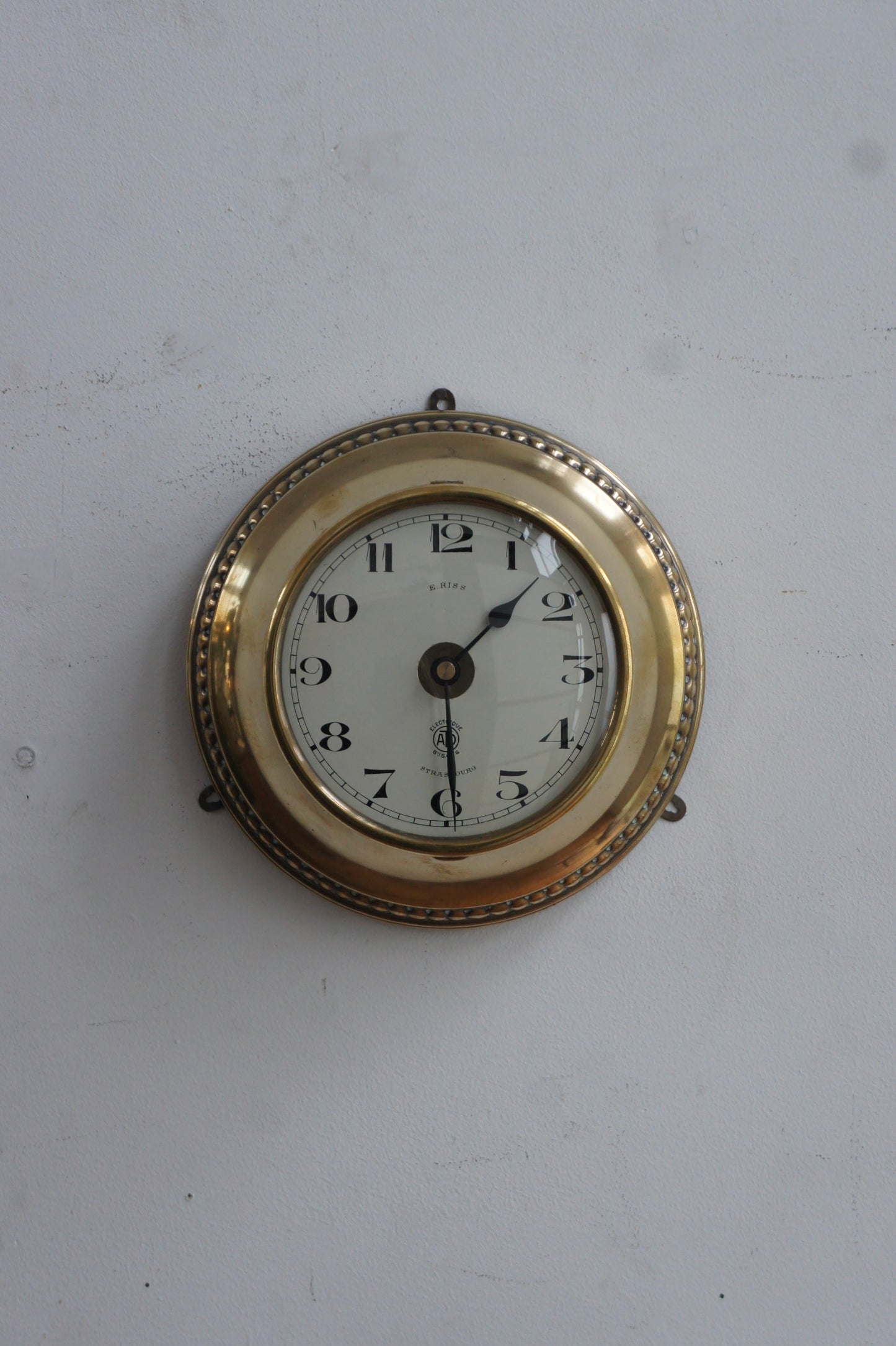 ATO Wall clock / Laiton