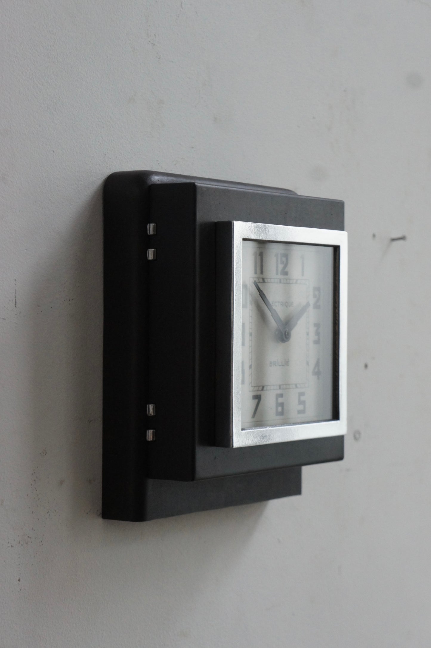 BRILLIÉ Wall clock / étages