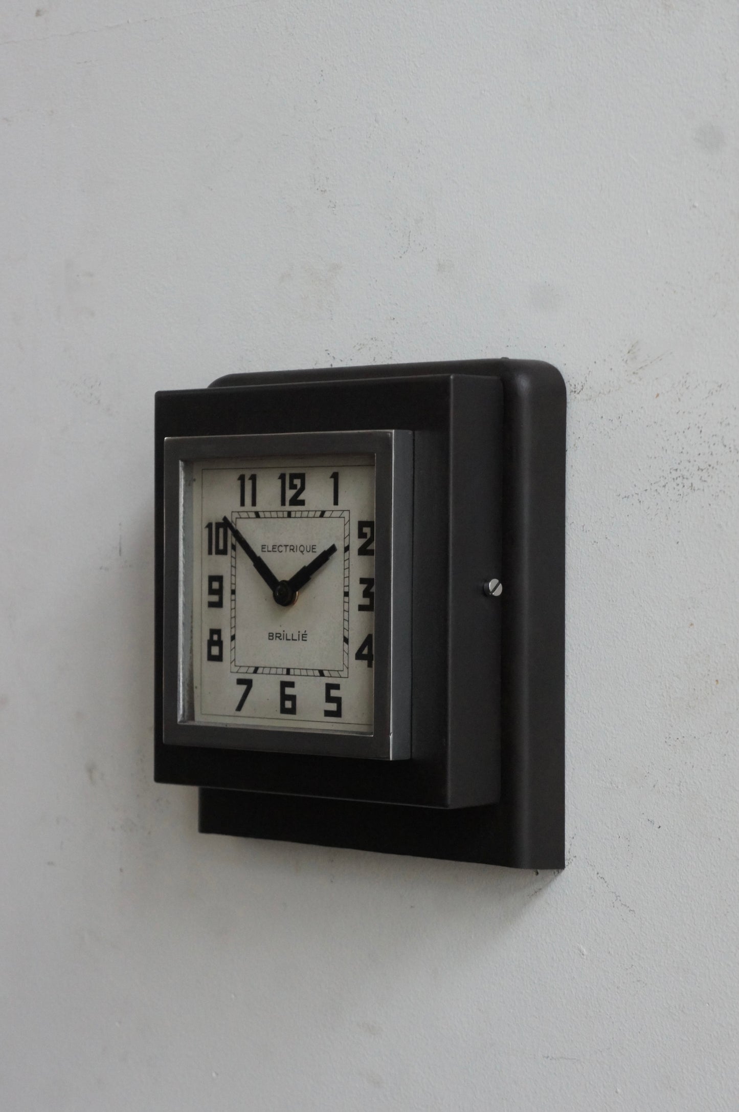 BRILLIÉ Wall clock / étages