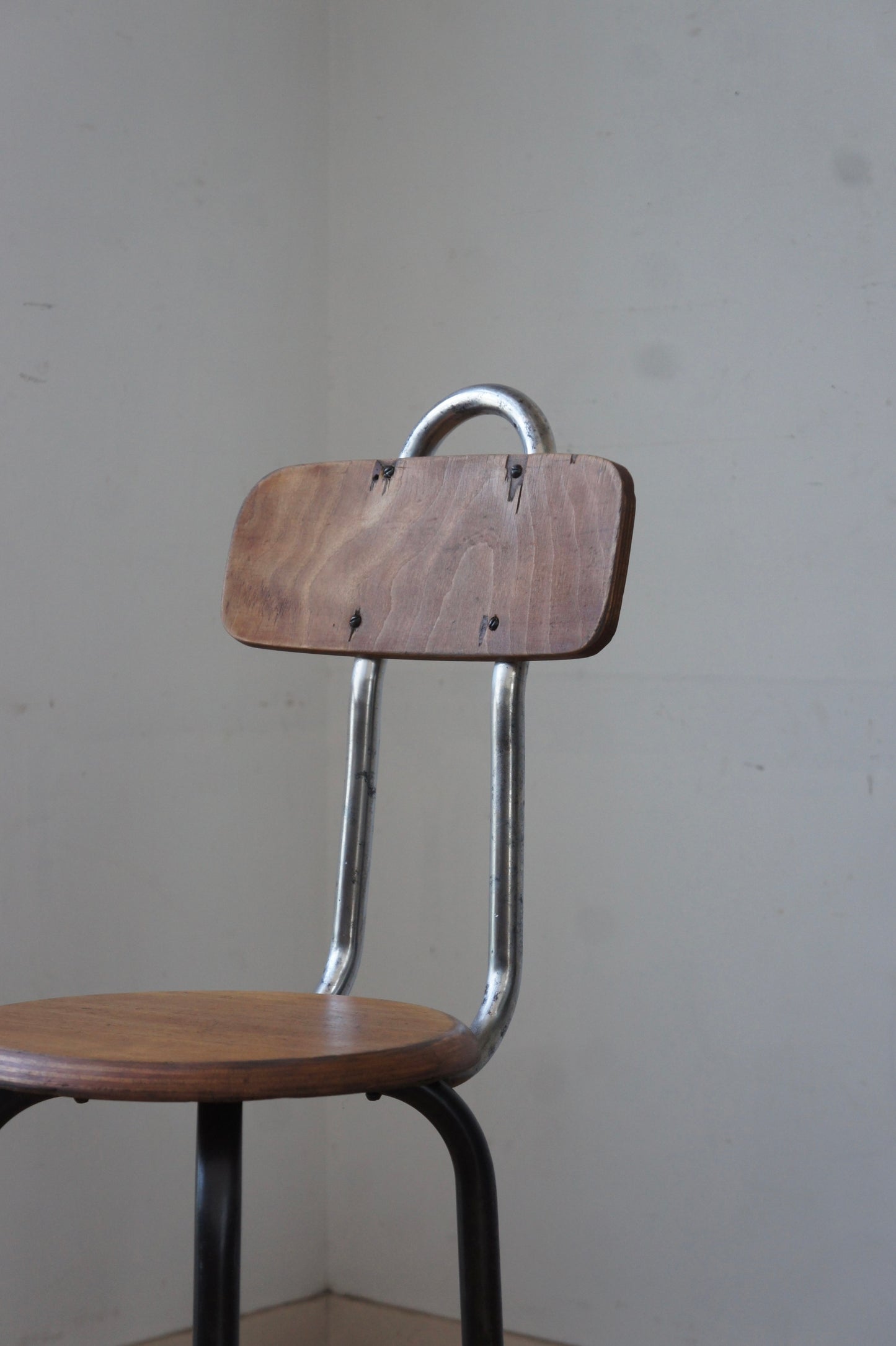 Loopback chair