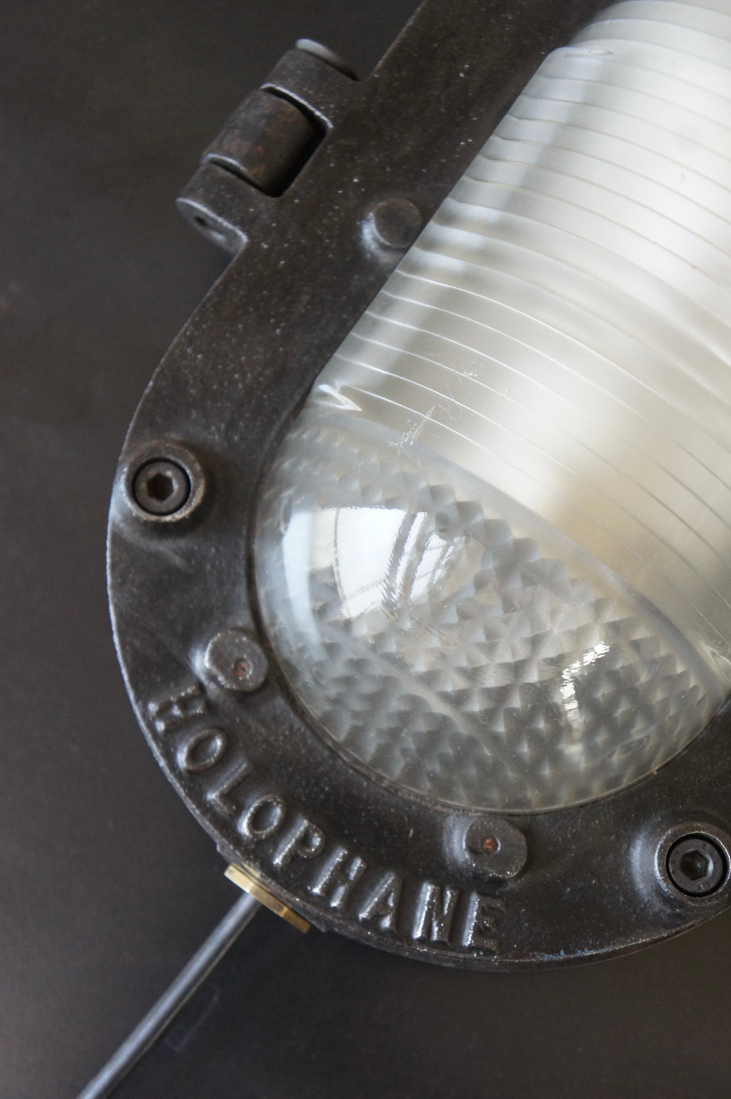 HOLOPHANE Bulkhead Light