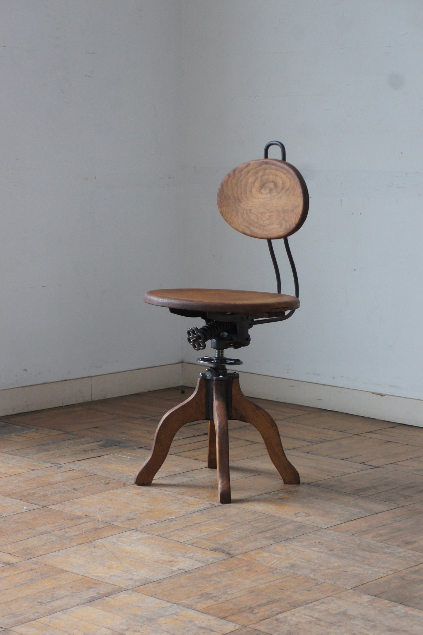 BAUMANN Chair