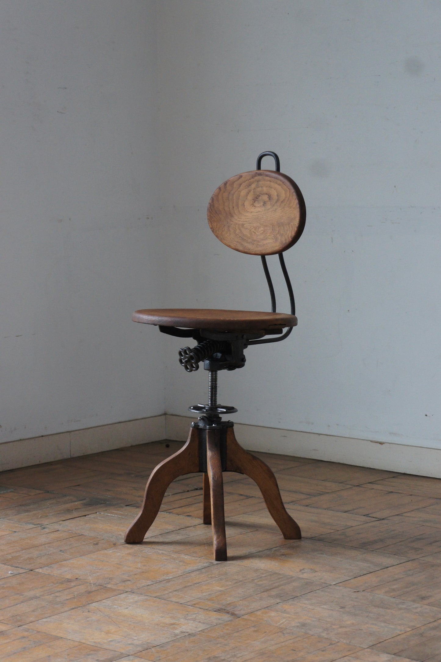 BAUMANN Chair