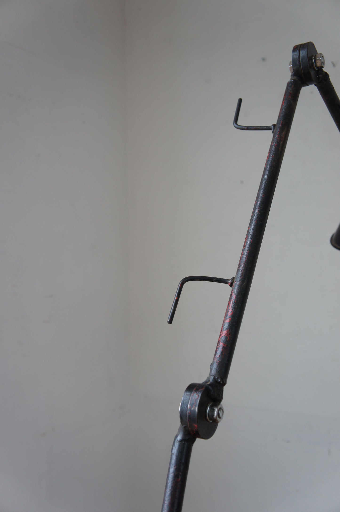 4 Arm Workshop Light