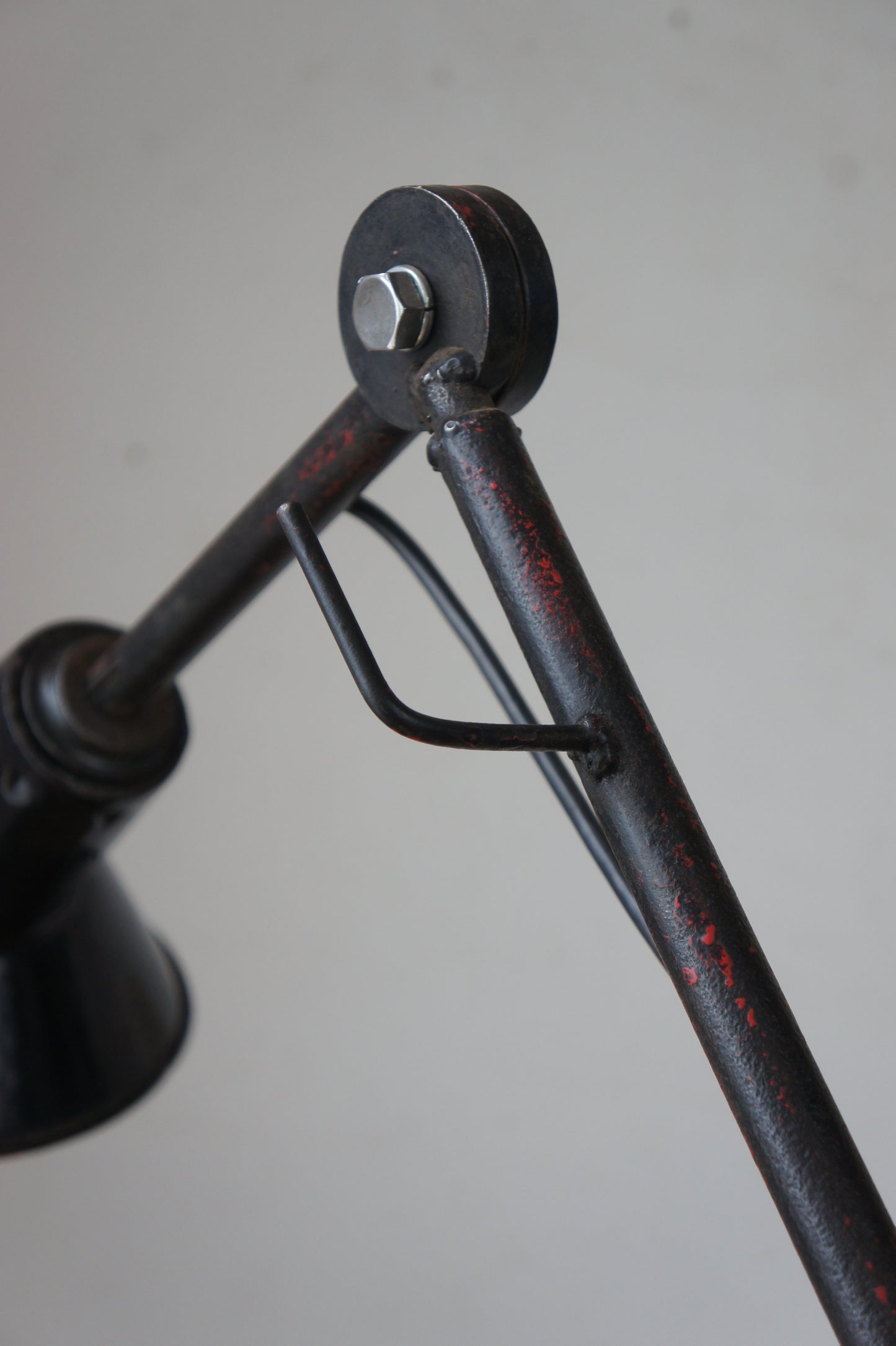 4 Arm Workshop Light