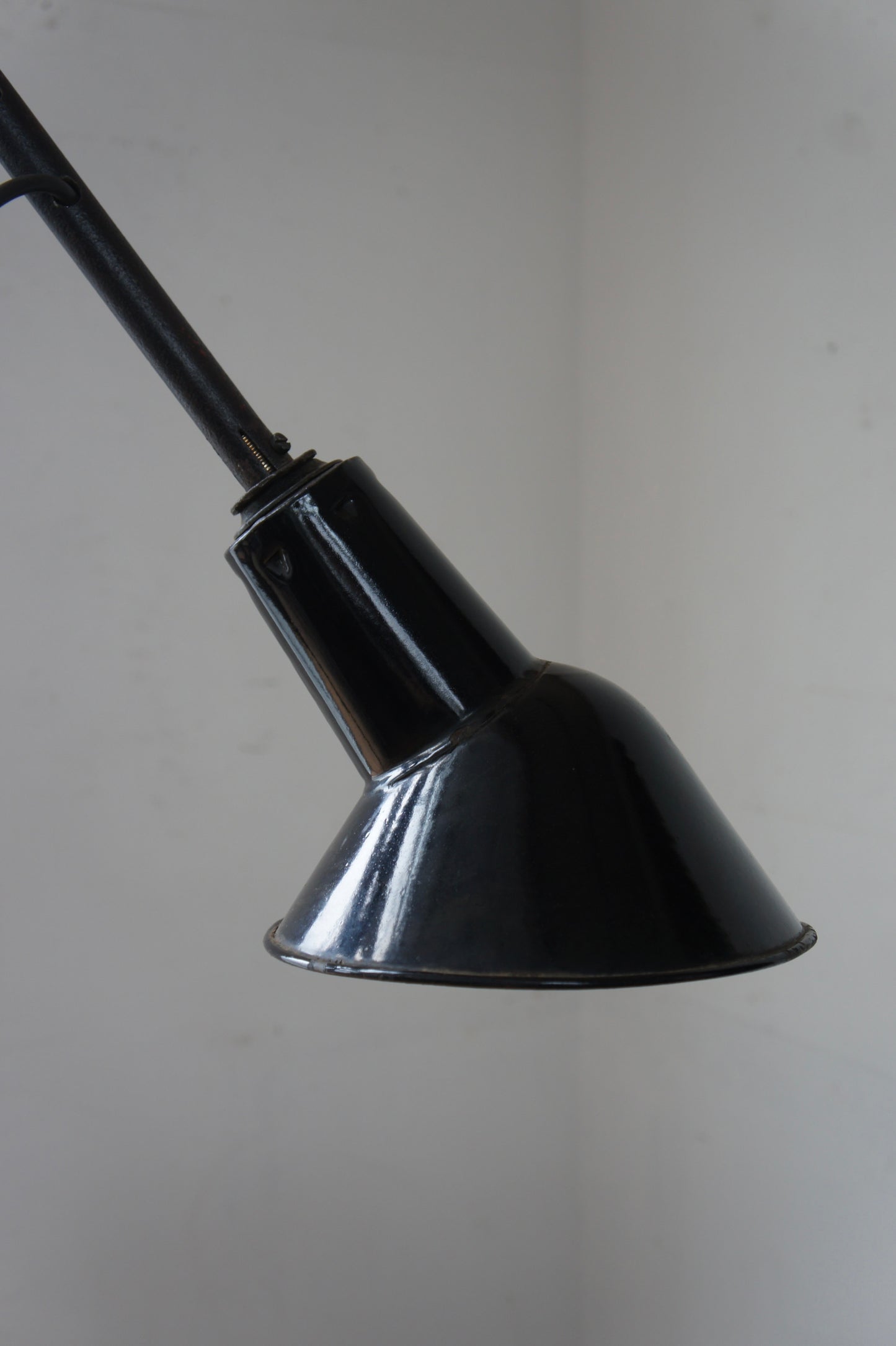 4 Arm Workshop Light