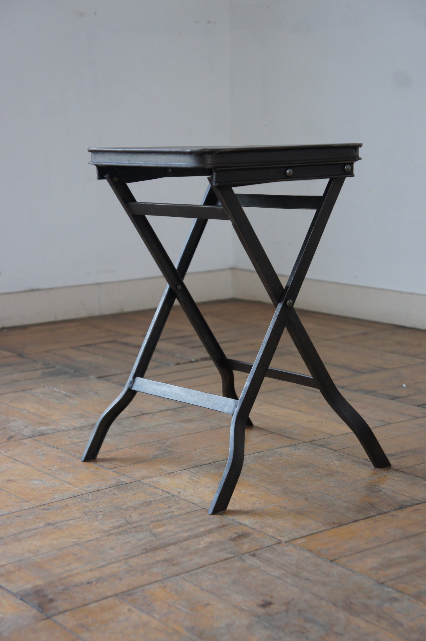 Folding stool