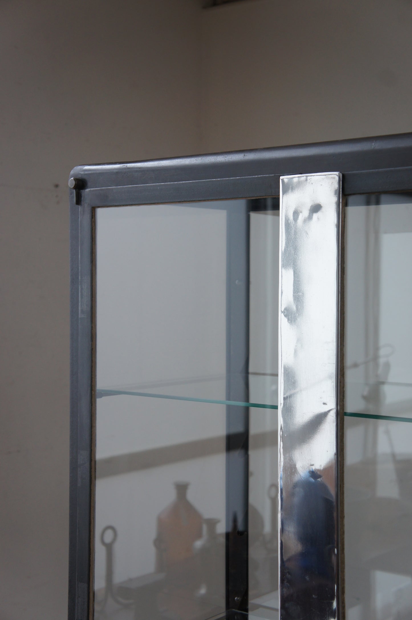 Metal display glass cabinet 80