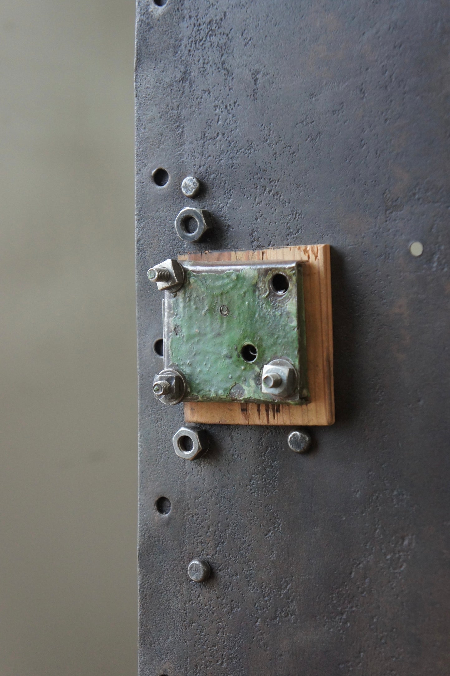 Metal storage cabinet / Perforated metal