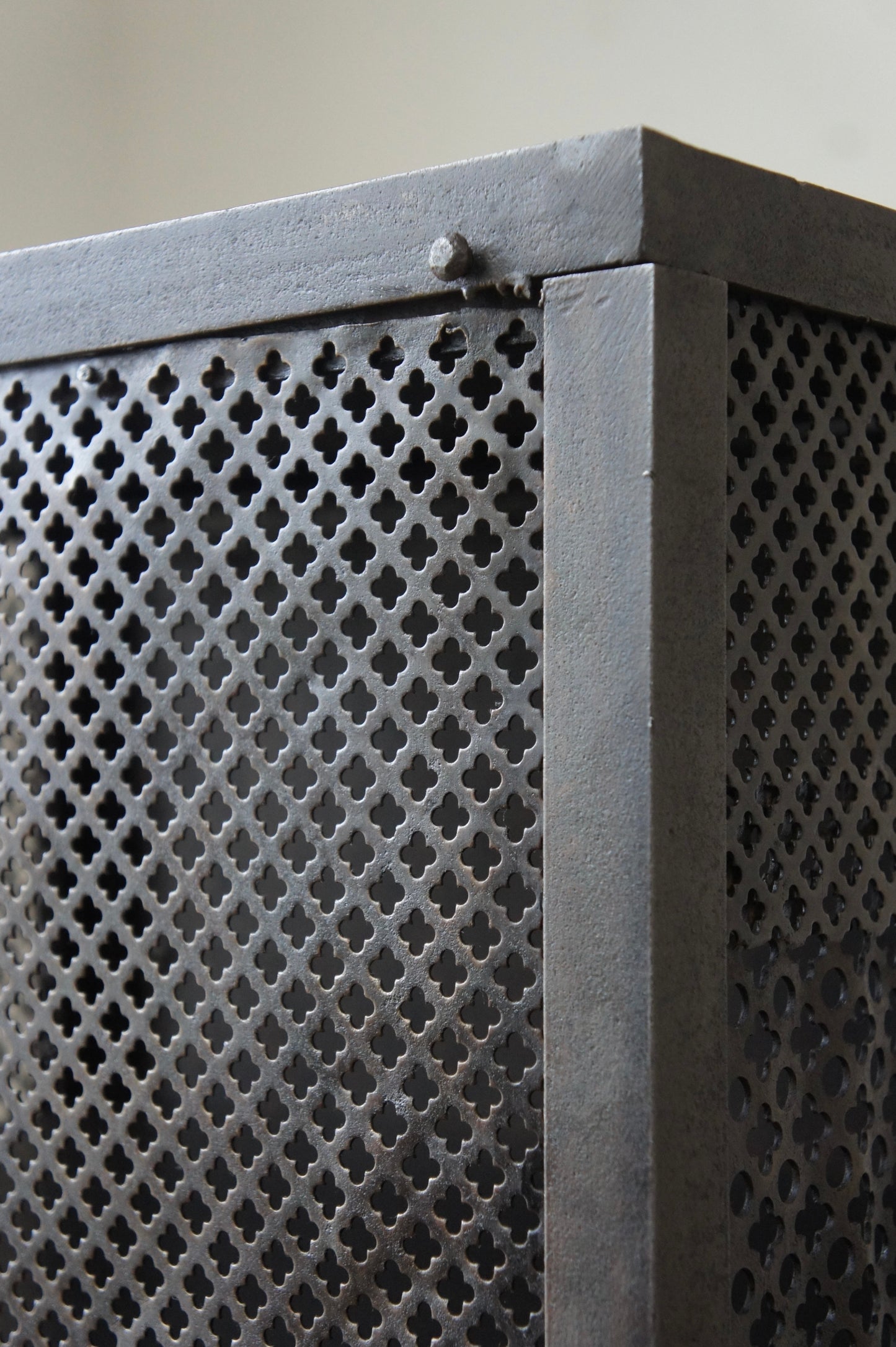 Metal storage cabinet / Perforated metal